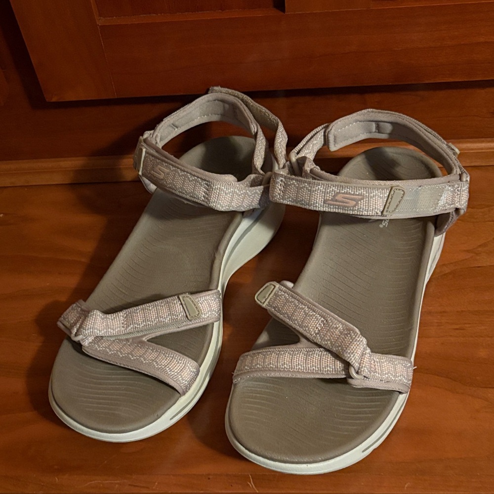 Women’s sketchers Sport Sandals - Light Pink Adjustable Straps